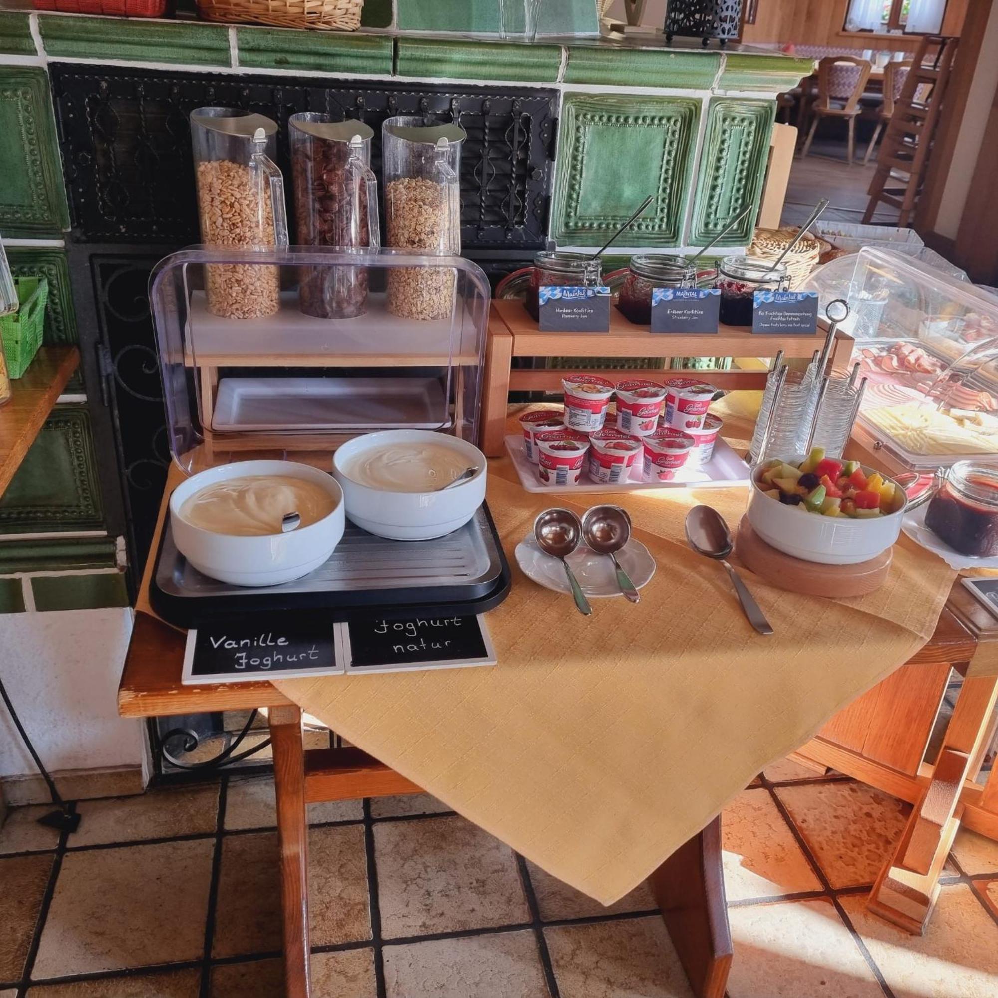 Hotel Schwarzes Ross Schwarzach am Main Zewnętrze zdjęcie