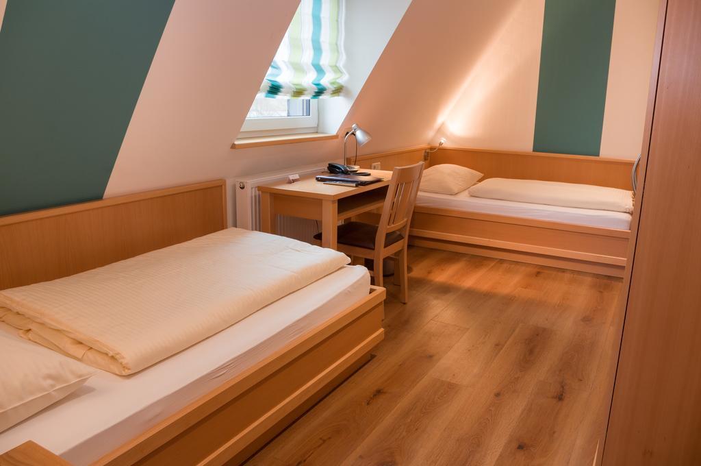 Hotel Schwarzes Ross Schwarzach am Main Zewnętrze zdjęcie