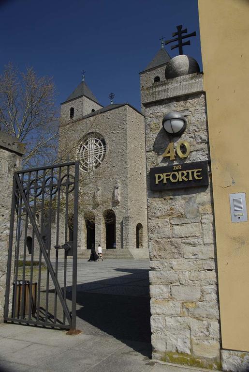 Hotel Schwarzes Ross Schwarzach am Main Zewnętrze zdjęcie