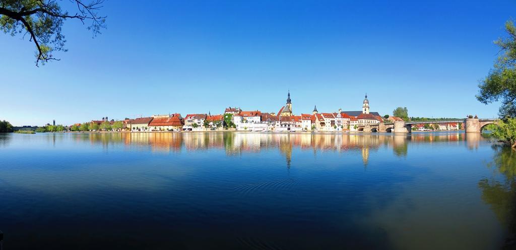 Hotel Schwarzes Ross Schwarzach am Main Zewnętrze zdjęcie