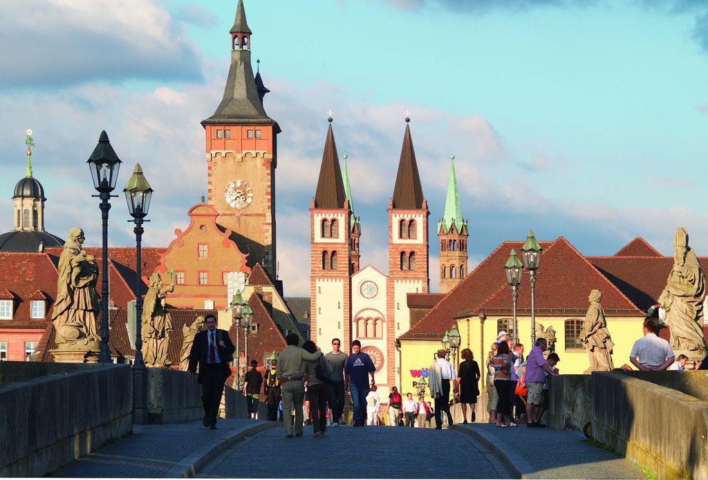 Hotel Schwarzes Ross Schwarzach am Main Zewnętrze zdjęcie